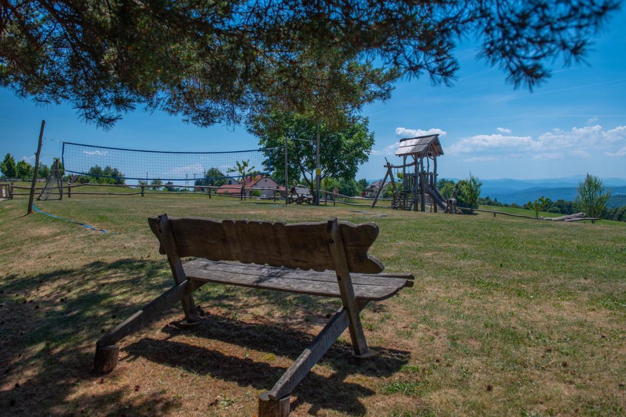 Holiday Home Ernest Zelezni With Hot Tub Ivancna Gorica Luaran gambar
